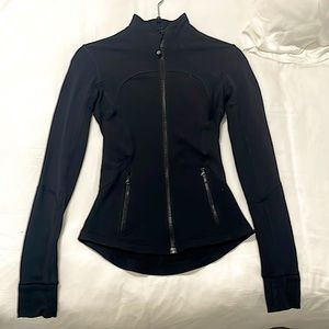 Lululemon, Black Athletic Jacket, Size 2 - PERFECT CONDITION
